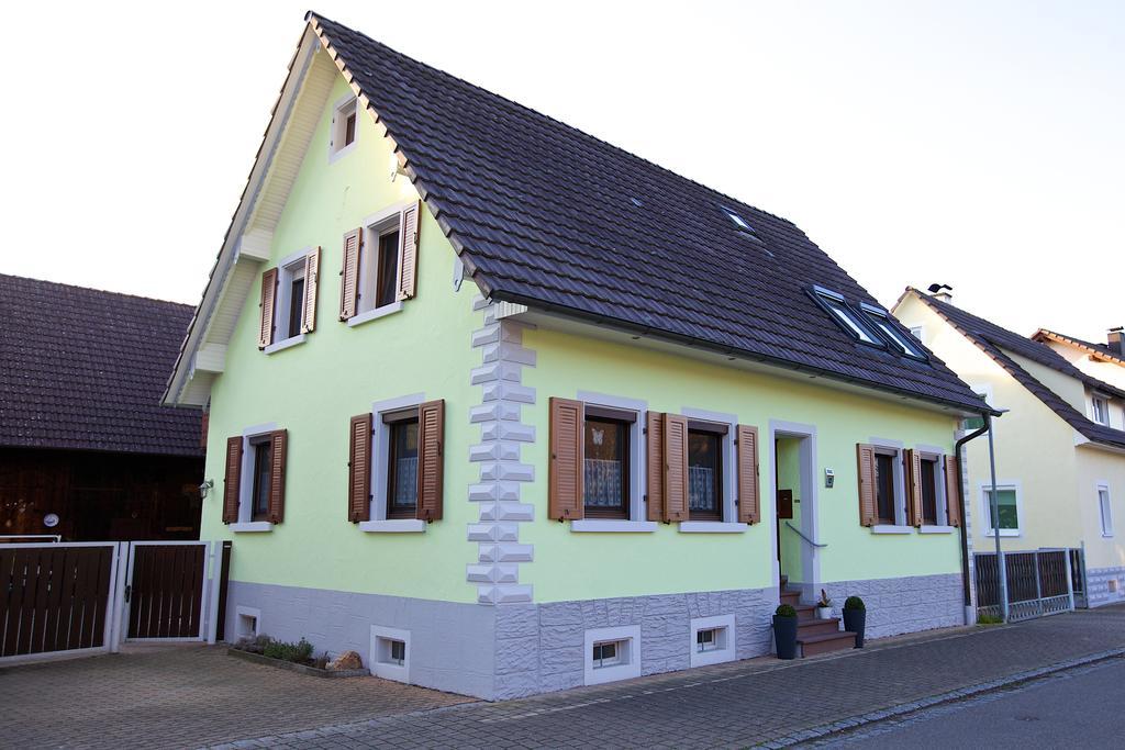 Apartment Fewo Efosa Kappel-Grafenhausen Exterior foto